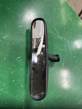 1301573 Chevrolet 2006 Chevy Silverado Oem Rear View Mirror Interior With Manual Dimming