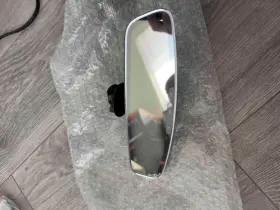 84899562 Chevrolet 16 Chevy Corvette C7 Auto Dimming Interior Rear View Mirror For Parts Or Repair