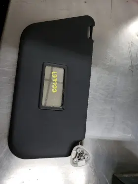 268-01463r Ford Passenger Sun Visor Thru 03/18/12 Xl Van Fits 10-12 Transit Connect 1129584