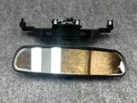 6vd86trmaa Jeep Gladiator Sport 20-25 Oem Interior Rear View Mirror With Manual Dimming 25k