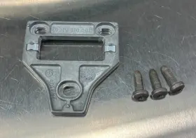 2158100011 Mercedes-benz R230 Sl500 Interior Rear View Mirror Bracket Mount With Bolts