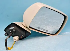 Vk-879465465 Mitsubishi 2004-2009 Endeavor Right Passenger Side View Door Mirror White Oem