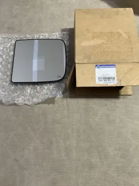 68286843aa Mopar 2015-2018 Ram 2500 3500 Left Driver Side Trailer Tow Mirror New Oem