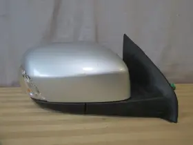 31217481 Volvo 07-14 Xc90 Power Heat Side View Mirror Right Passenger With Turn Silver Oem